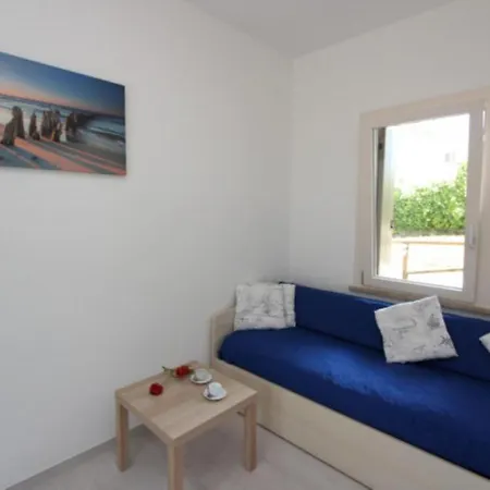 Villa Wonderful With Terrace And Garden - By Beahost *